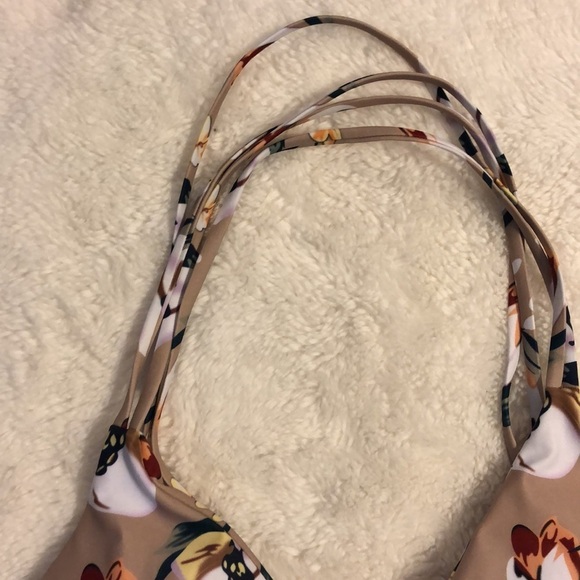 Shein Floral‎ Swimsuit - Picture 5 of 6